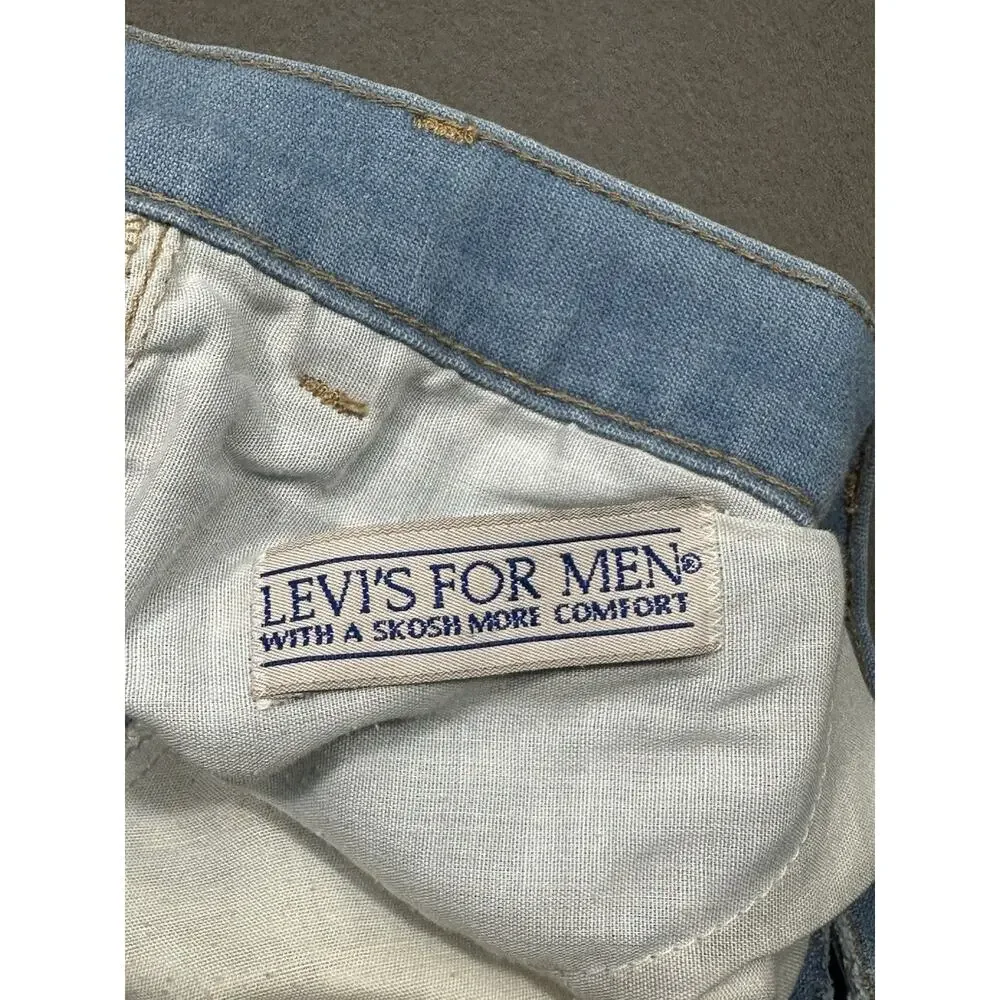 Levi’s Vintage Orange Tab Jeans Mens 40X32 (Measured 38X31) Light Wash